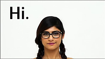 Experience Mia Khalifa's tantalizing invitation to witness her flawless Arab physique up close